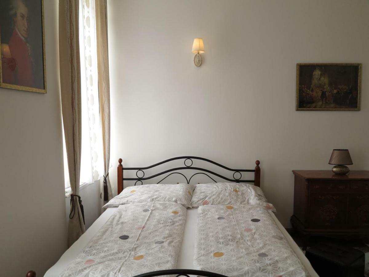 Apartment Small Luxury Kapitol Wien